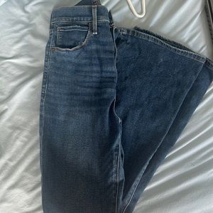 Abercrombie & Fitch Flare Denim Jeans. Size 0S (short). Worn once!